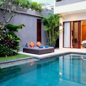 Sally Canggu